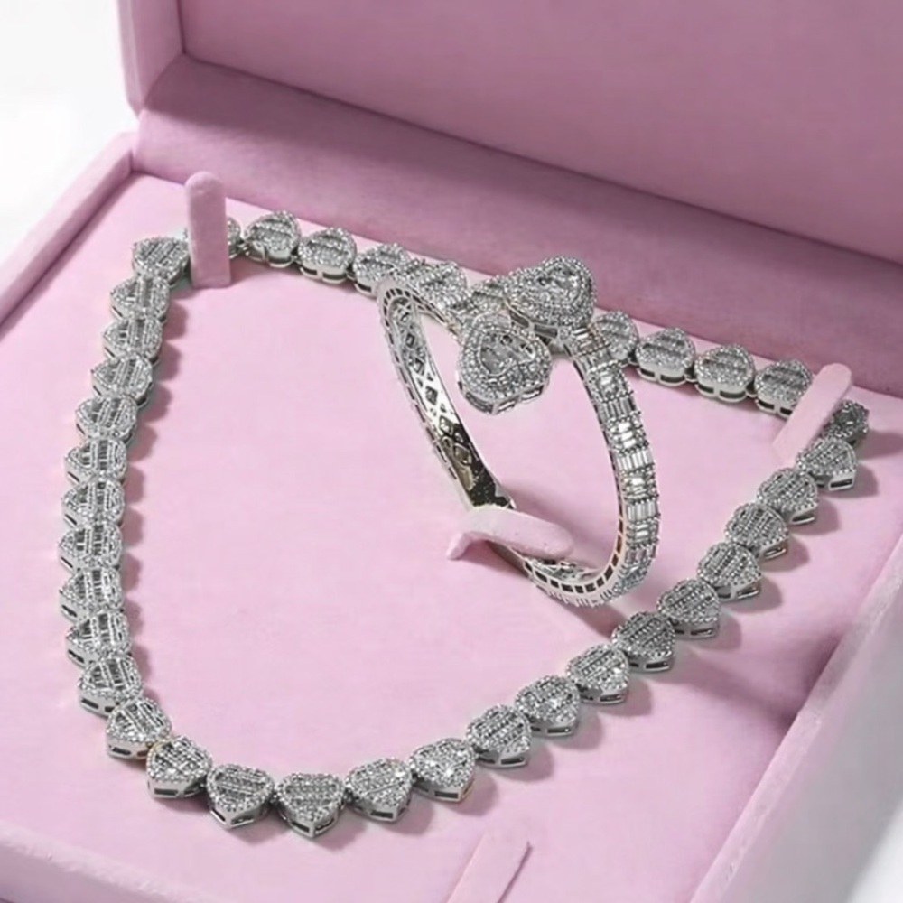 Silver Heart Jewelry necklace and bracelet Set